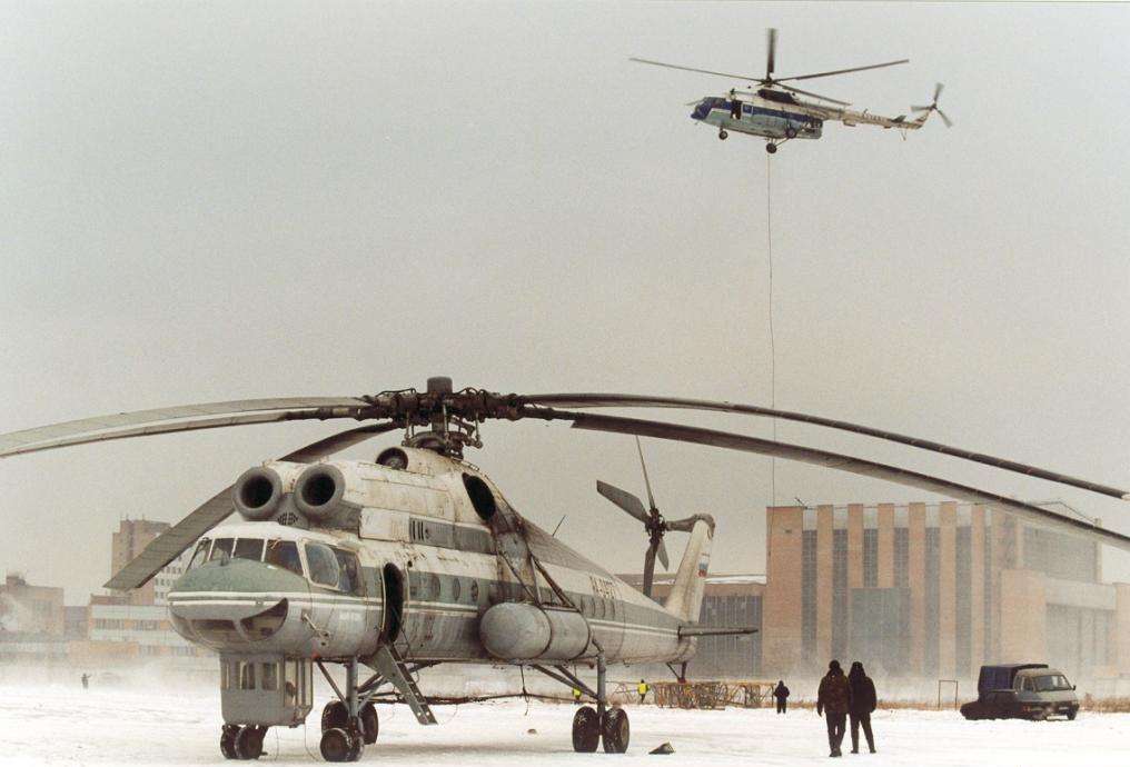 Ми-10 на аэродроме
