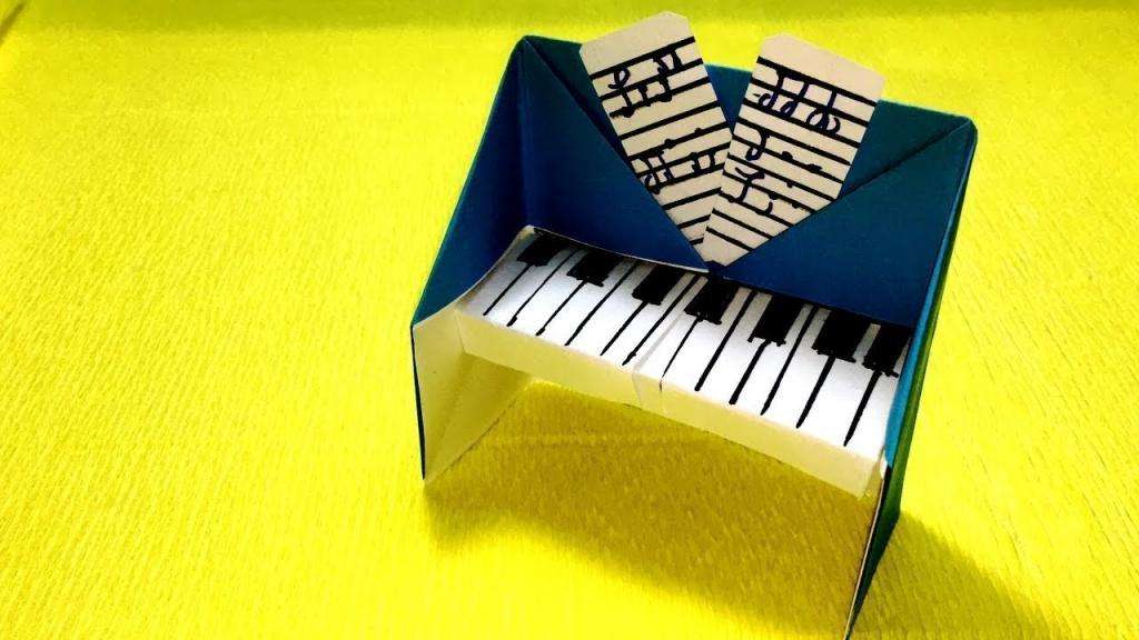 пианино из бумаги