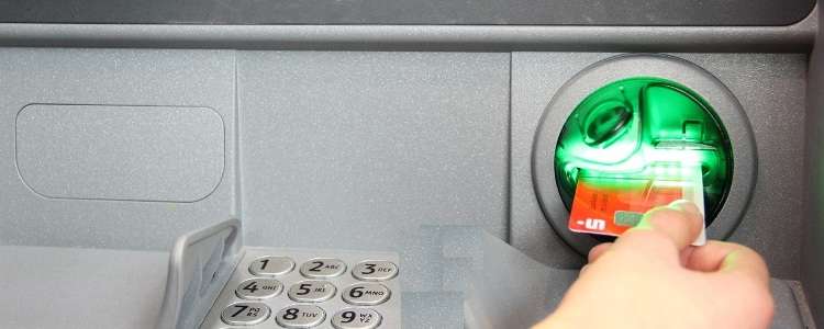 ограничение снятия наличных через банкоматы