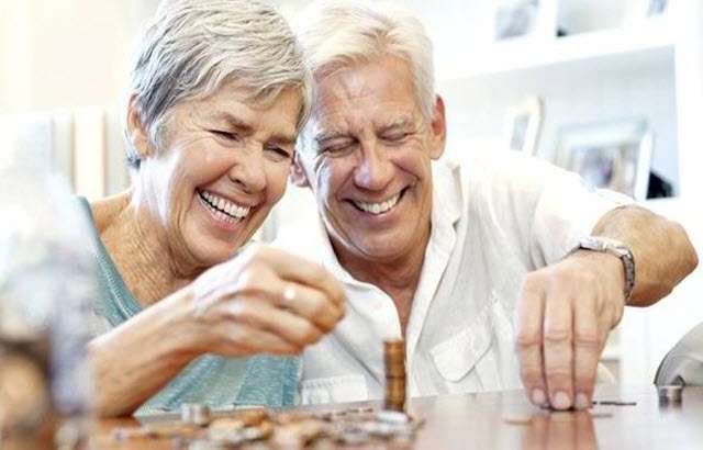 Пенсионеры и деньги